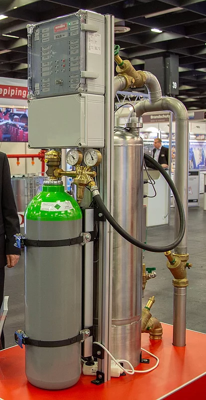 Sicheres Trennen von Lösch- und Trinkwasser. Die günstige und platzsparende Lösung.