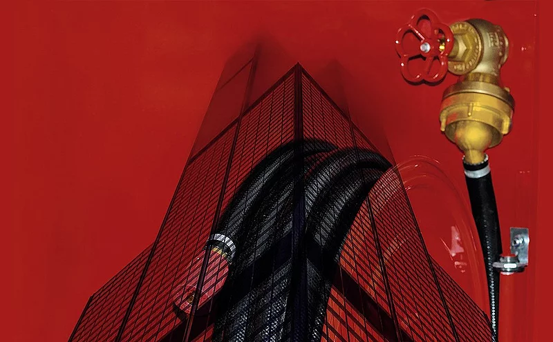Druckzonenregelung bei Wandhydranten in hohen Gebäuden