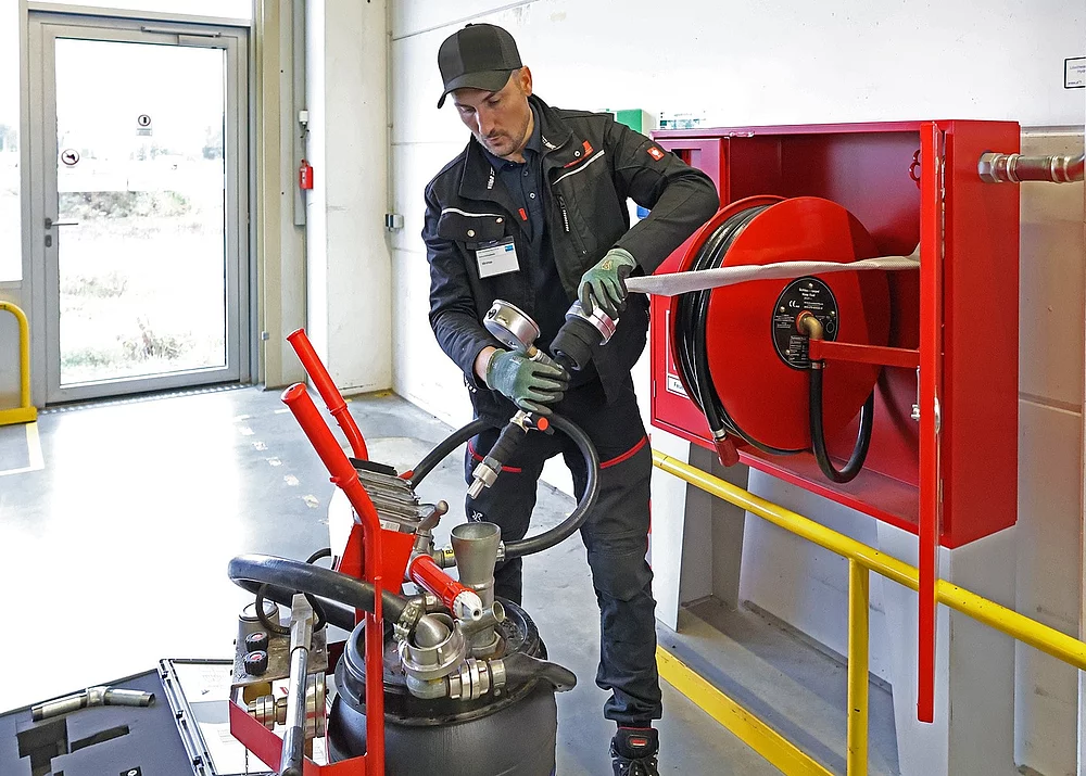 Bei der Angebots­erstellung für die Wartung/Inspektion muss die Wand­hydranten­anlage als Ganzes betrachtet werden.